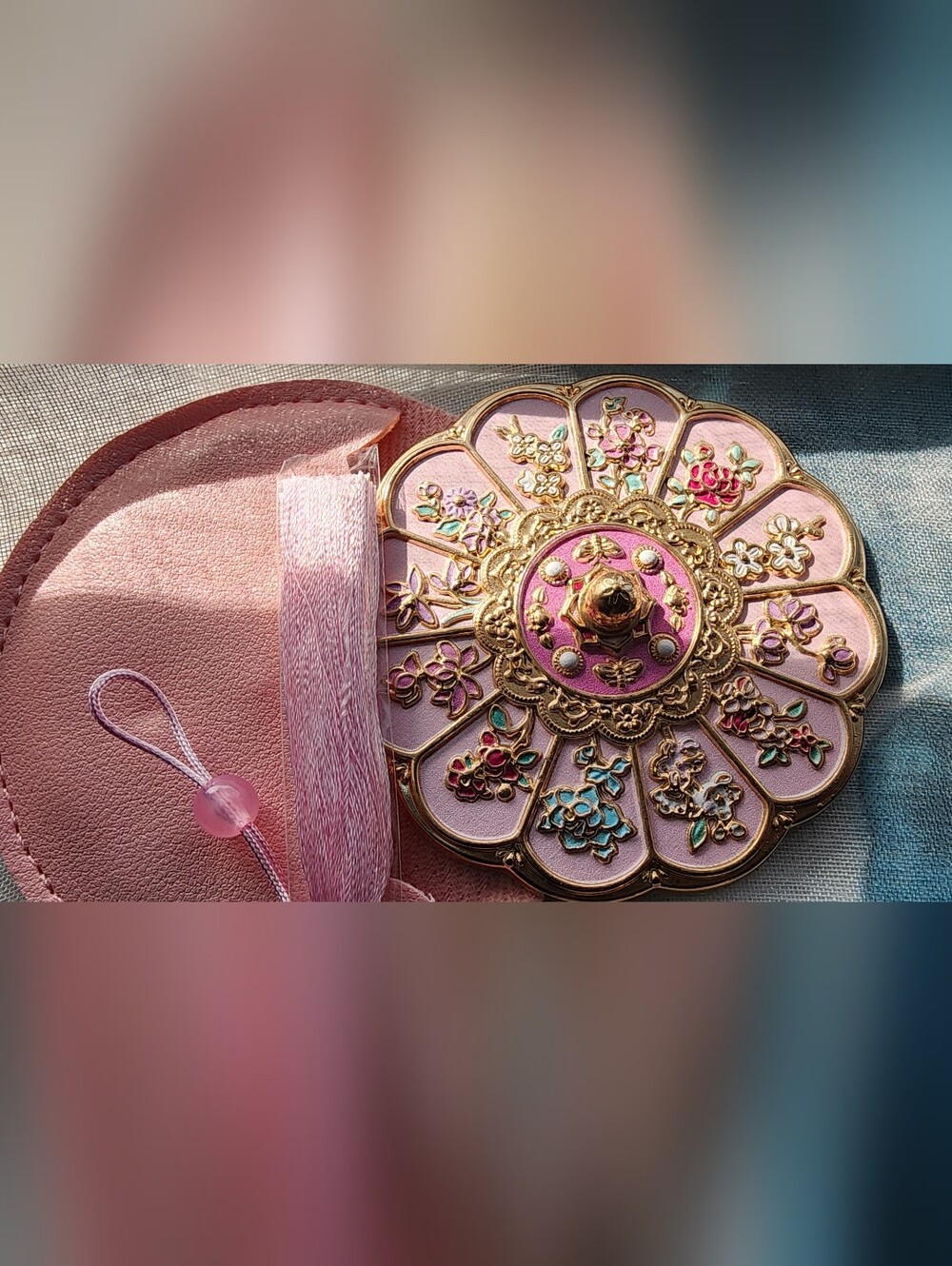 Pink Floral Filigree Compact Mirror - Unbranded